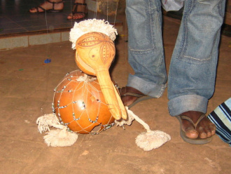 03 La Marionnette En Calebasses